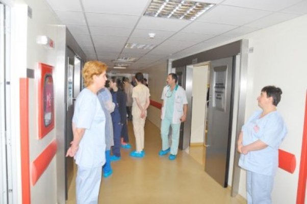 Spitalul Judeţean face angajări temporare din cauza medicilor aflaţi în concedii